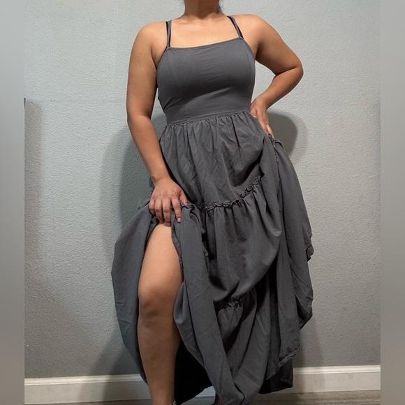 Dresses & Skirts - Elegant Gray Women's Bohemian Layered‎ Back Adjustable Strings Maxi Dress Size M